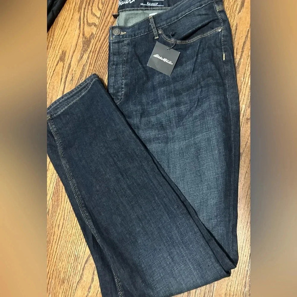 EDDIE BAUER Boyfriend Relaxed Button Fly Ladies Specially Dyed Dark Jean Sz T20 - Picture 4 of 10